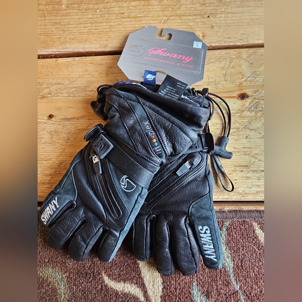 Swany SX-43 Performance gloves. Black leather and suede. Women's size Large.